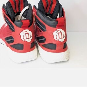 Vintage Adidas D Rose 6 Boost Red Women’s Chicago Bulls Basketball